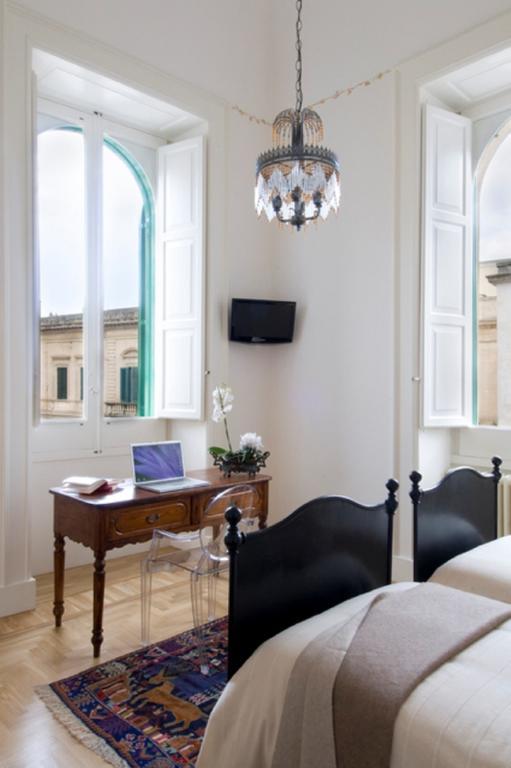 Palazzo De Giorgi B&B レッチェ 部屋 写真