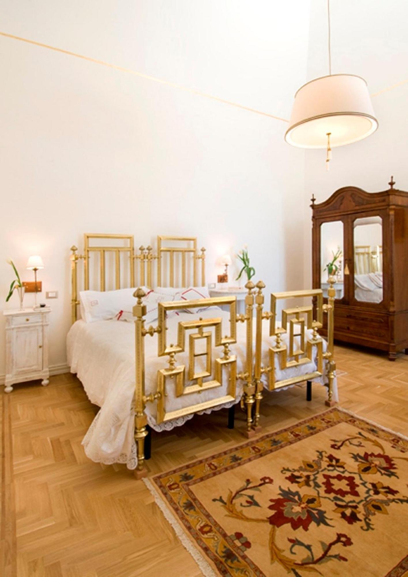 Palazzo De Giorgi B&B レッチェ エクステリア 写真